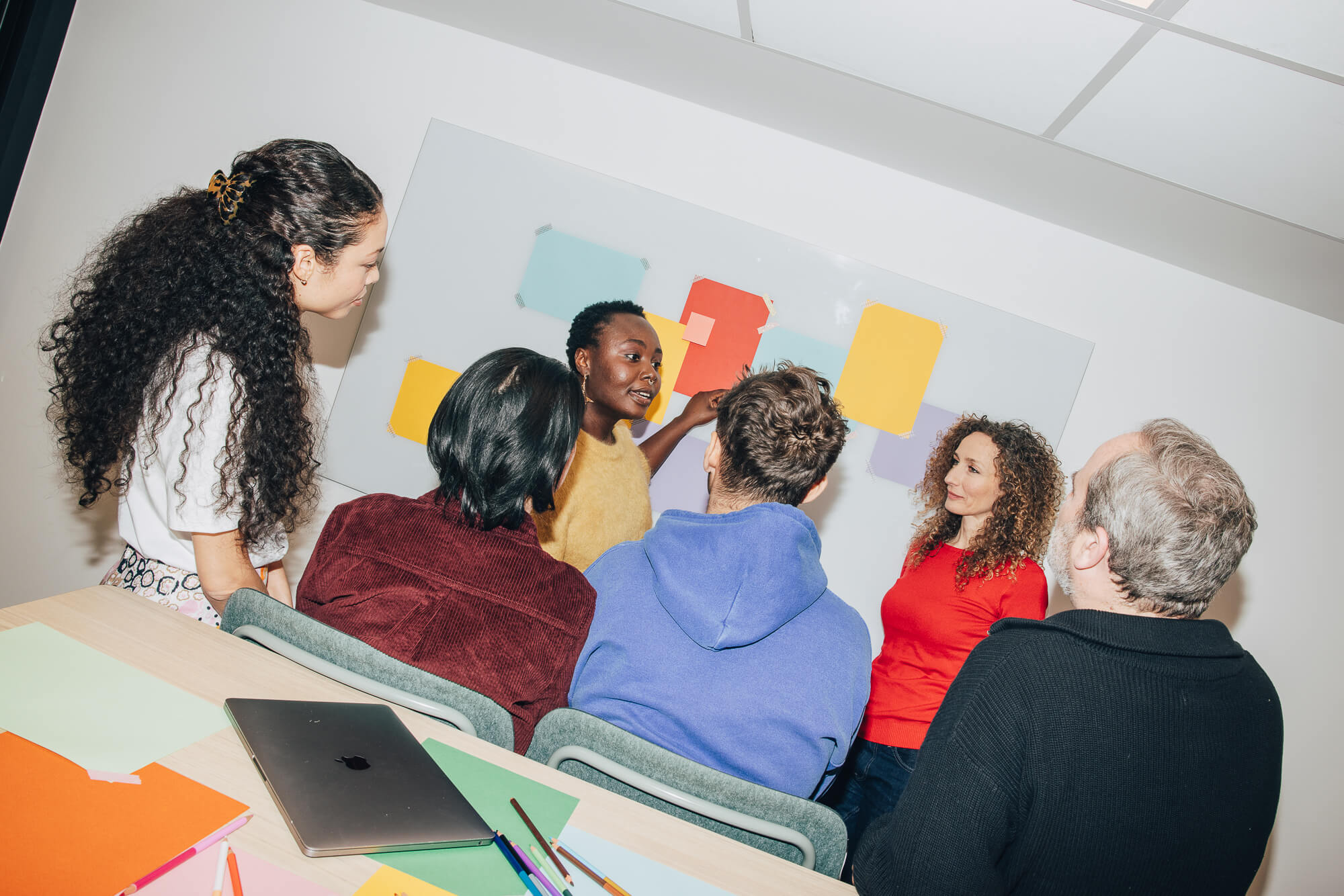 Employer Branding Examples: 10 UK Companies Doing It Right
